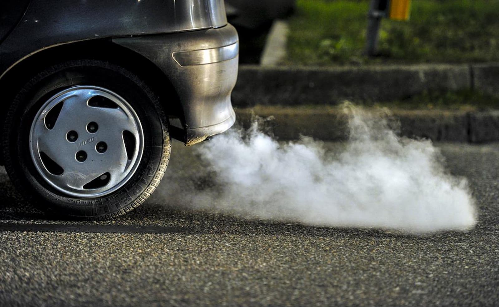 Motor fumando